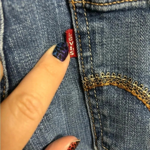 Levi’s 525 Bootcut Jeans Women’s Size 8L (29x34) Denim Classic - Picture 9 of 9